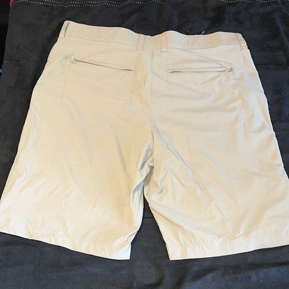 George Men’s Synthetic Flat Front Tan Shorts - Picture 2 of 8